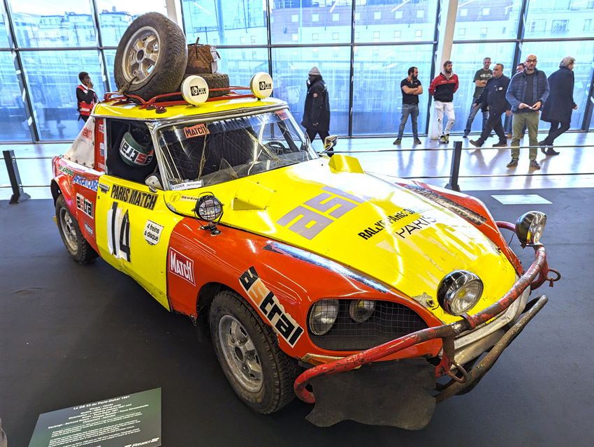 Les premières éditions du Dakar ont donné lieu à la construction de prototypes improbables comme cette Citroën DS 23 ayant participé à l’édition 1981