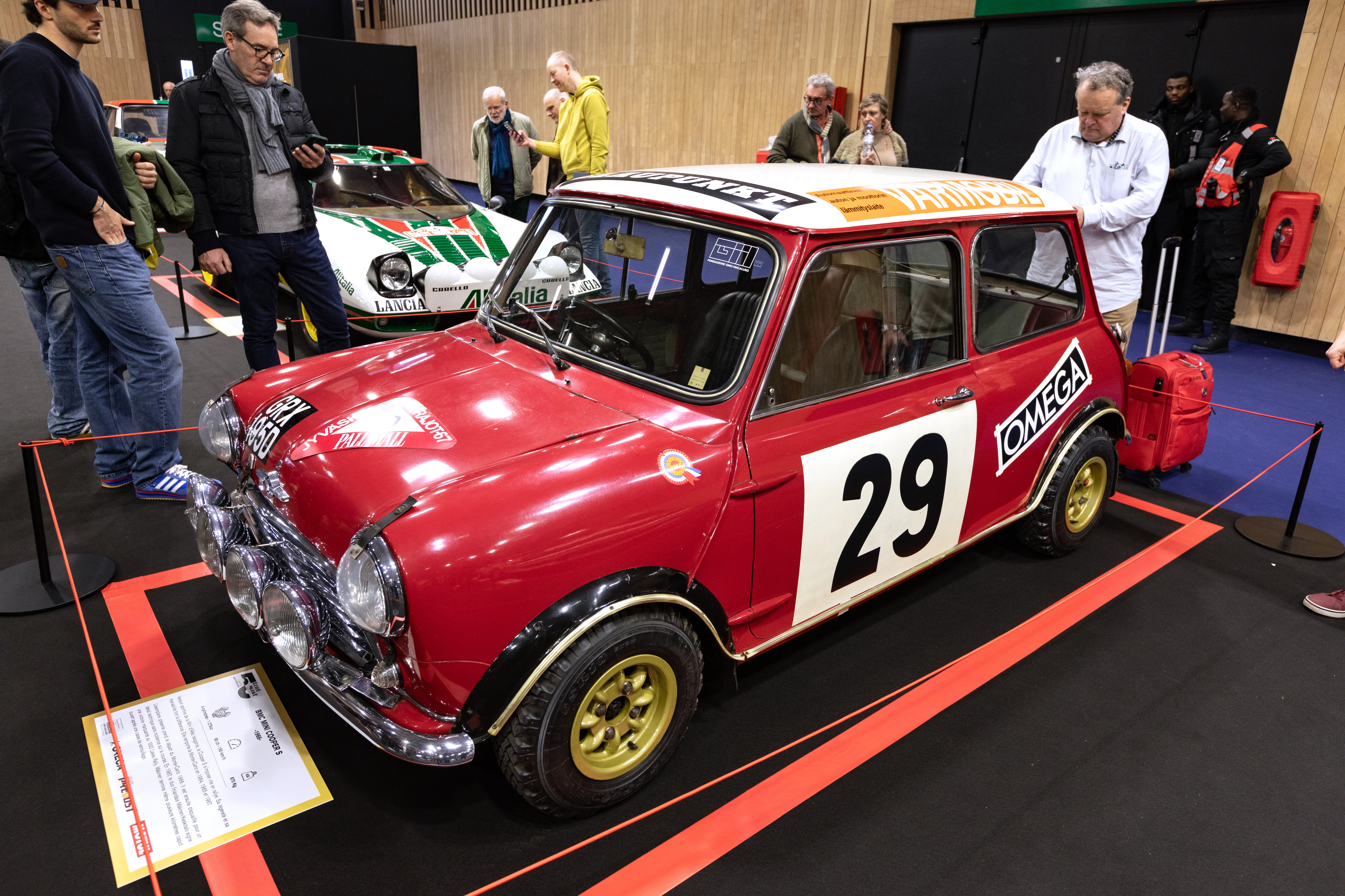 Mini Cooper de 1965, disqualifiée au Monte Carlo 1966