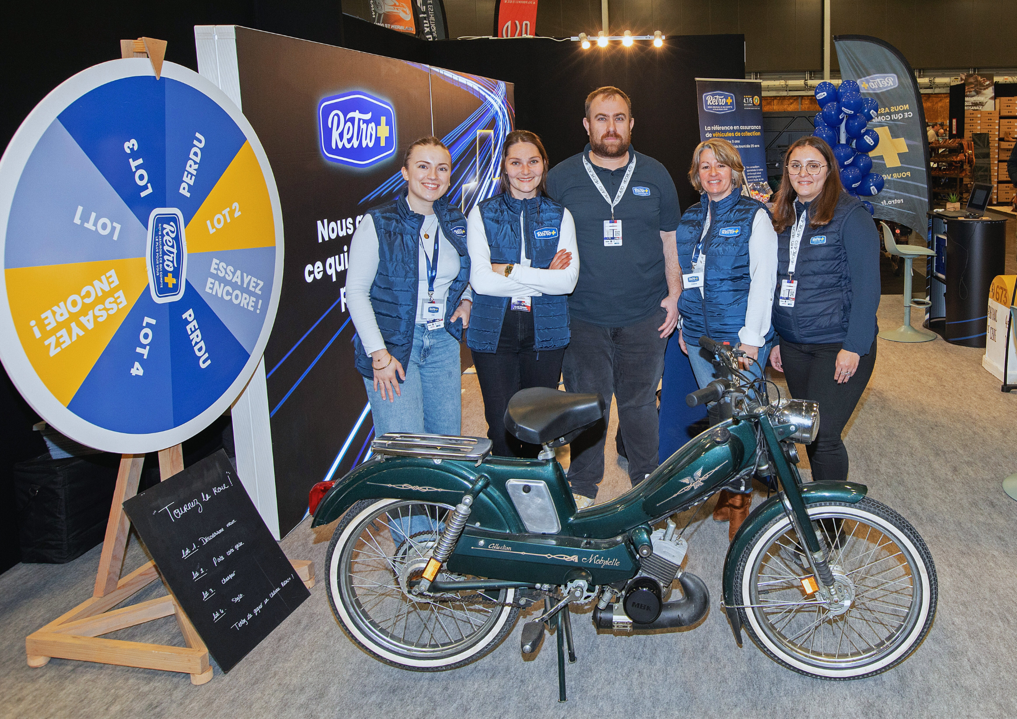Equipe Retro+ au salon Historic Auto à Nantes