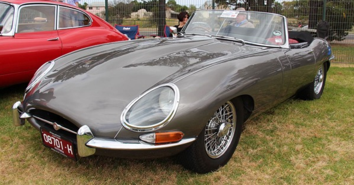 Jaguar E type Roadster